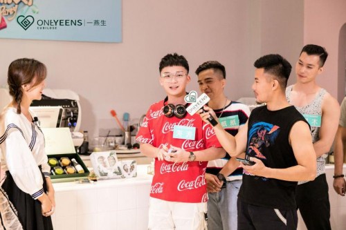 百万人气收割机《一燕生云派对》，第三期直播再揭爆点！