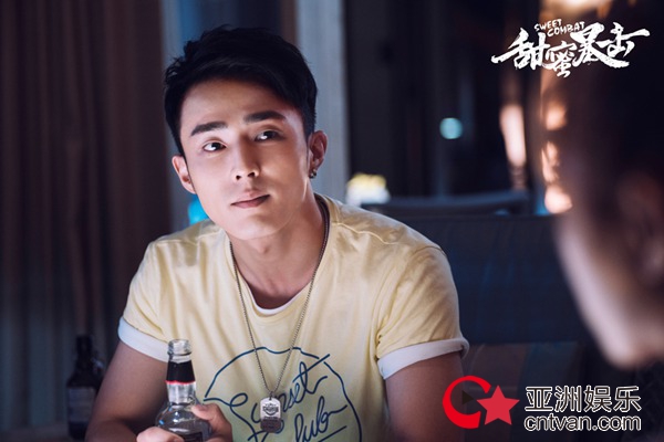 《甜蜜暴击》首播全国网收视第一 剧情饱满少女心爆炸