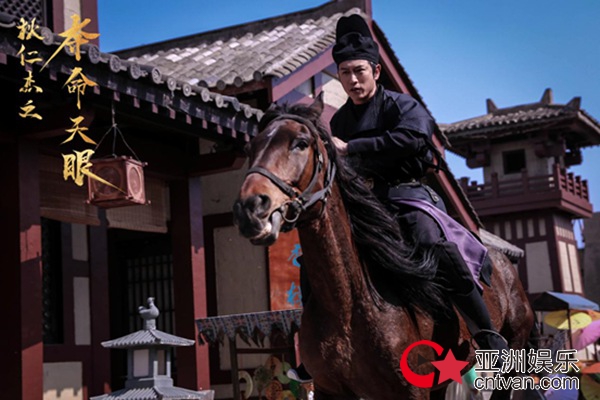 重“疗效”也重“广告”，《狄仁杰之夺命天眼》如何打造爆款网大