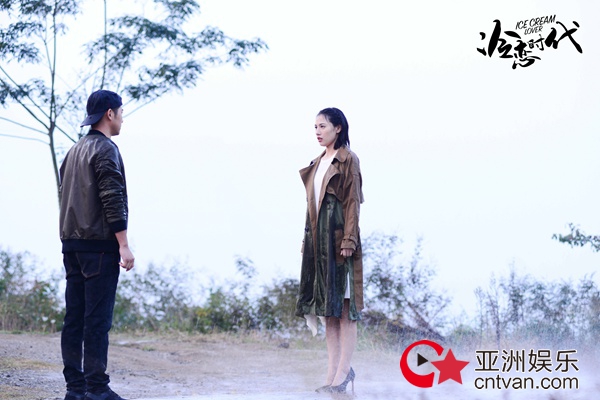 《冷恋时代》主题海报暗喻新世代女性命运 迷途难返“冷恋”成热潮