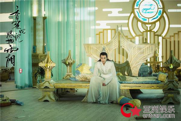 《香蜜沉沉烬如霜》狗粮告急 杨紫为救邓伦甘愿不辨颜色