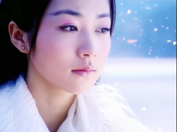 冯巩祖上是大总统，比背景？韩雪：晚一代试试？