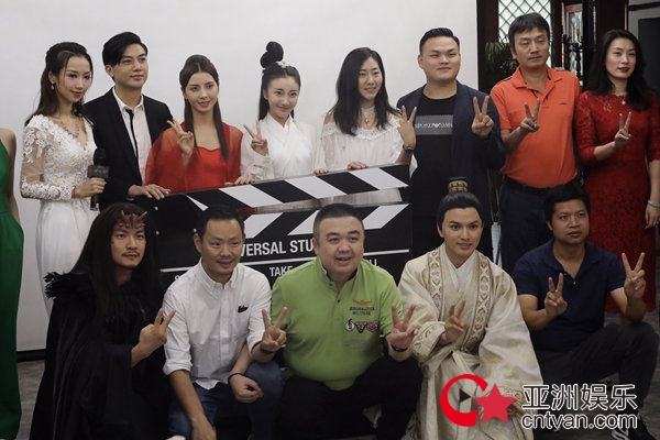 电影《猪妖传》盛大发布 陈炳强再演八戒寻突破