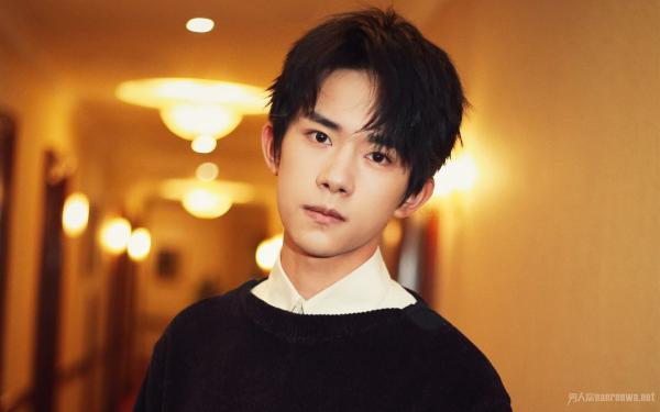 易烊千玺没军训 享受特权的原因是什么？