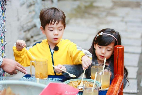 Jasper小泡芙 不能见面就能视频语音