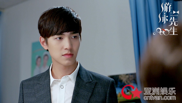 《游泳先生》浓情版片花曝光 鞠婧祎 Mike上演浪漫传奇