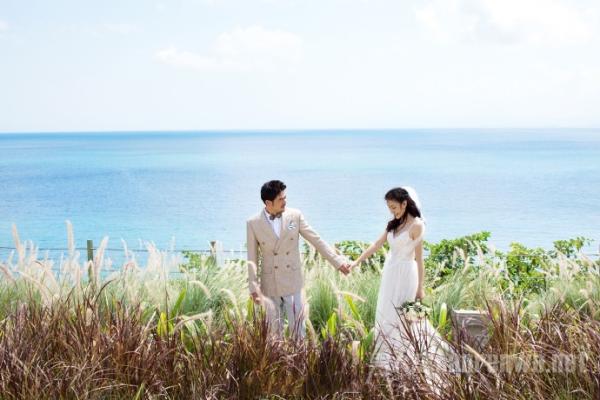 杨烁婚礼浪漫举行,小包总走红后不忘当年承诺