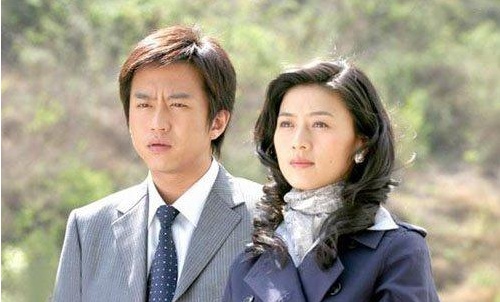 丈夫在牢中病逝，她独自把女儿养大，现如今身价上亿气质不减
