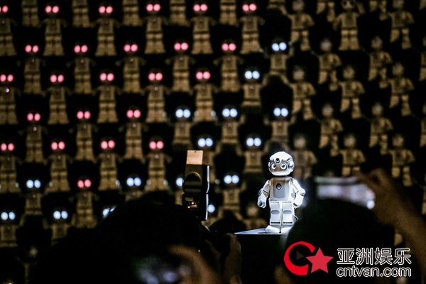 悟空机器人成为《我就是演员》“节目指定智能机器人” 人工智能赋能娱乐生态
