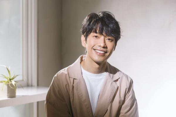 王心凌张栋梁再度同框回顾微笑百事达经典台词