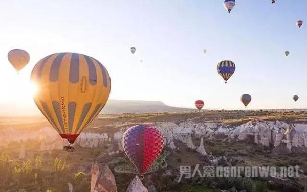 全国各地都在搞锦鲤 不如做自己的锦鲤!