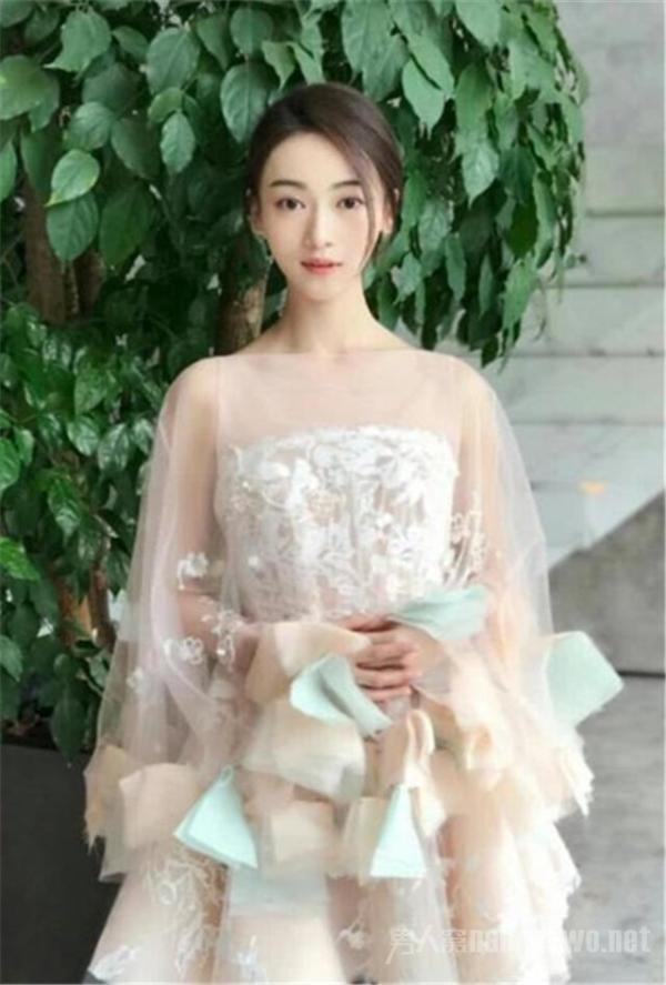 宁静回应批吴谨言 宁静直呼太冤枉 于正出面回应