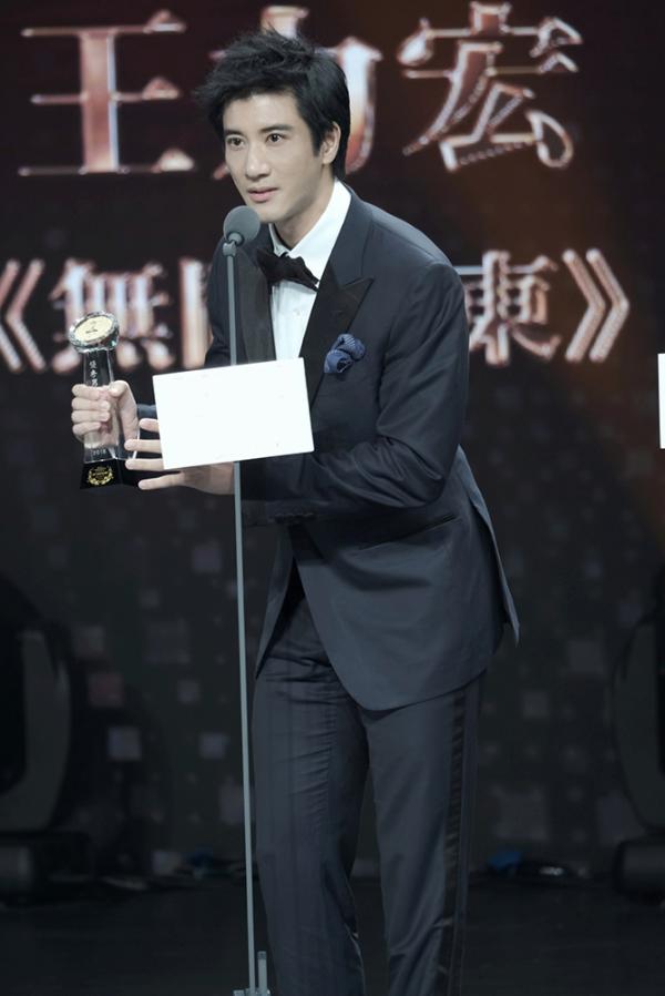 王力宏《无问西东》首获表演桂冠 从国民歌手到最佳男主角