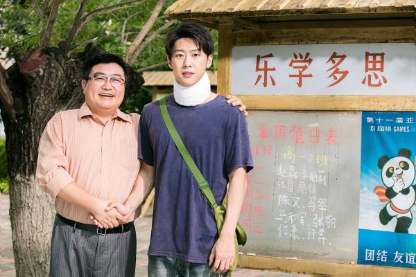 《我的青春也灿烂》热播中曝全新特辑 揭秘校园杠把子蜕变历程