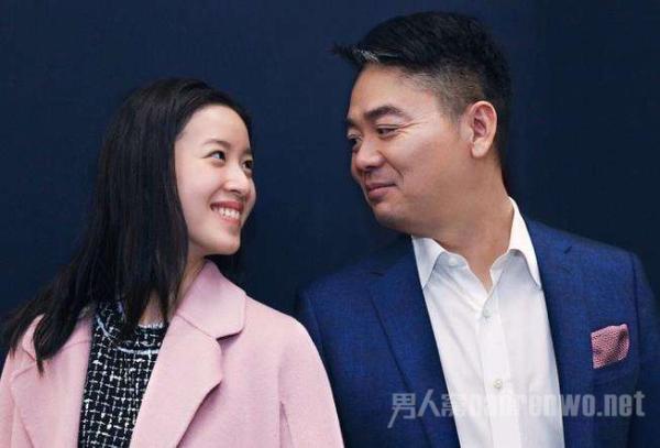 章泽天卖房所为何事 与刘强东婚姻强弩之末？