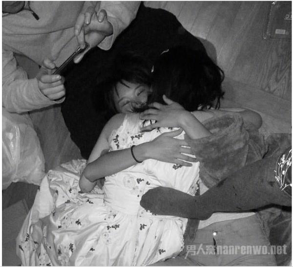 崔雪莉INS继续放飞自我 好好的女明星如今变成这样！