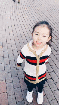 李承铉传视频为女儿庆生 Lucky大呼：超爱你们的