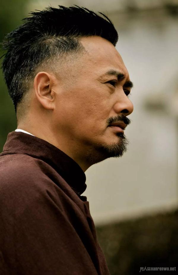 周润发首谈捐50亿身价原因，年长的发哥为何一直没有孩子