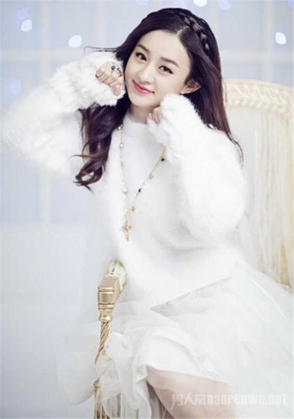 赵丽颖跨年甜蜜表白老公，网友表示这样的狗粮真好吃