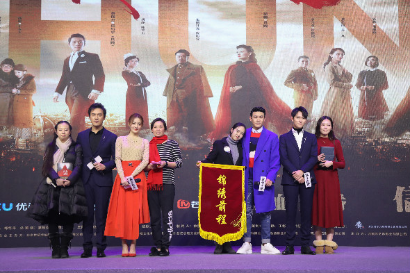 秦俊杰徐璐现场争做“贵婉” 陆毅为秦俊杰献出公主抱