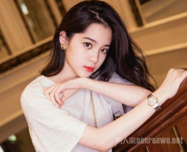 欧阳娜娜回应发声明 怎么解释自己被扣上台独的帽子？