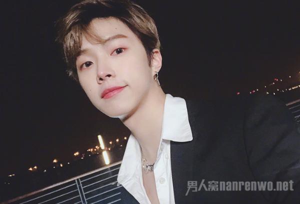 陆定昊被香蕉辞退 疑是接私活造成 粉丝尽皆表示不信