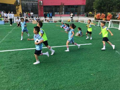 全国将开展足球特色幼儿园试点