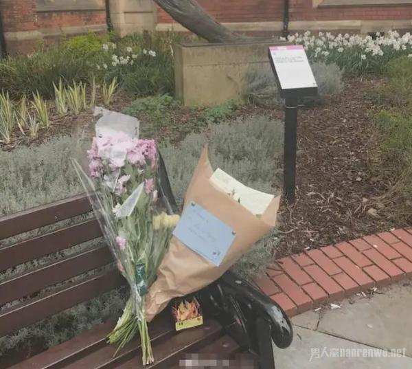 张国荣95年装修的别墅曝光被赞好品味 和何超琼是邻居