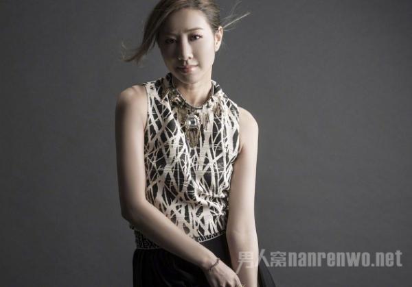 吴雨霏宣布怀二胎 粉丝顿感绝望 哭天喊地求出新歌！