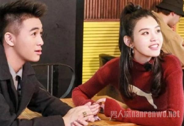 何猷君疑带奚梦瑶见家长 赌王：我一个人在医院挺好的