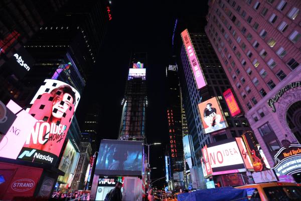 “亚洲流行天王”罗志祥《NO IDEA》登上“世界第一屏”