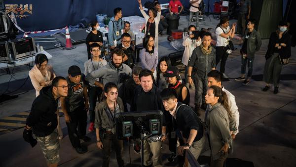 《天火》C位霸屏戛纳电影节 全球注目华语视效钜制