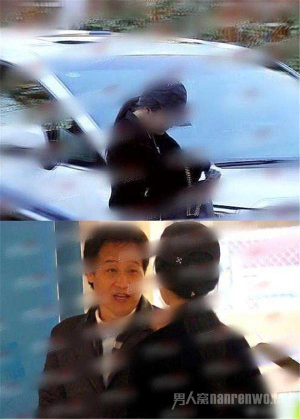 杨采钰现身医院 与陈金飞修成正果？ 杨采钰怀孕了？！