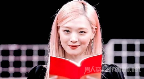 雪莉粉色发色 崔雪莉SOLO单曲将发表 蜜桃女孩为何被骂