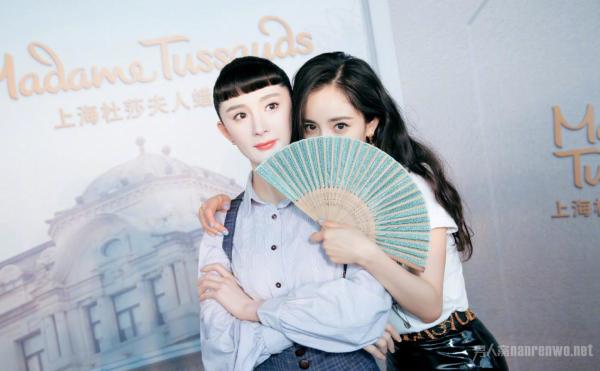 杨幂蜡像锅盖头撞脸大头儿子！网友：不如她本人好看！