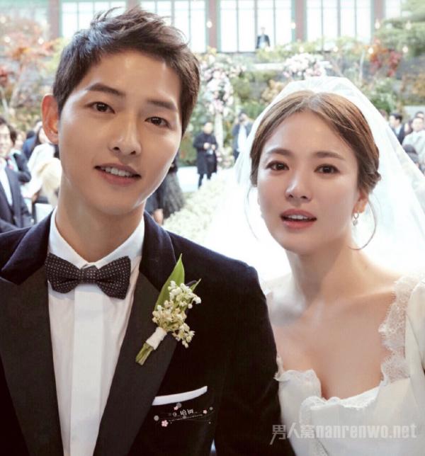 宋慧乔方回应离婚 似乎在暗示离婚事件并不简单