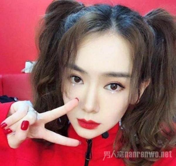 赵薇星星眼妆 女明星都爱星星妆 哪个最合适？