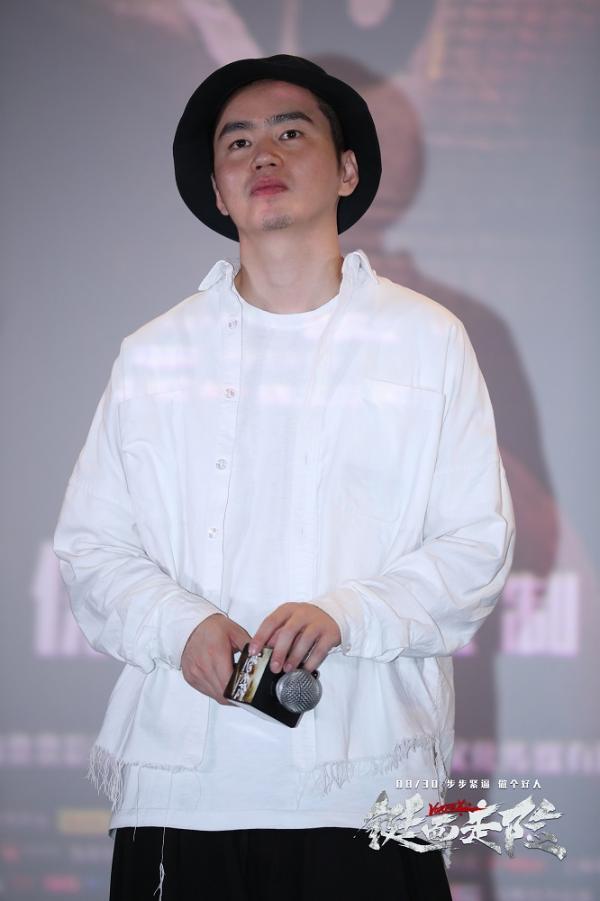 《铤而走险》首映新导首作获赞 大鹏欧豪“猛”转型