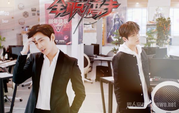 杨洋江疏影封面 两种风格转换 杨洋可塑性展现！