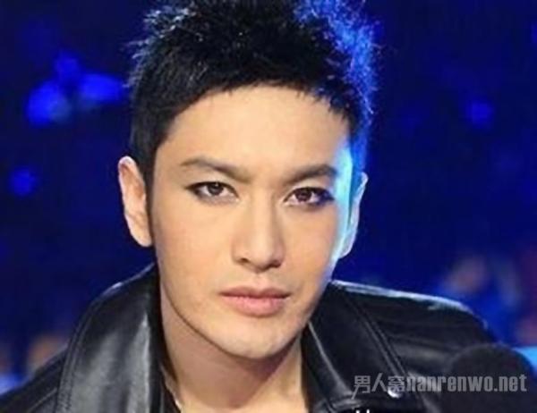 杨丞琳不愿再被叫可爱教主 网友：教主之位是黄晓明的