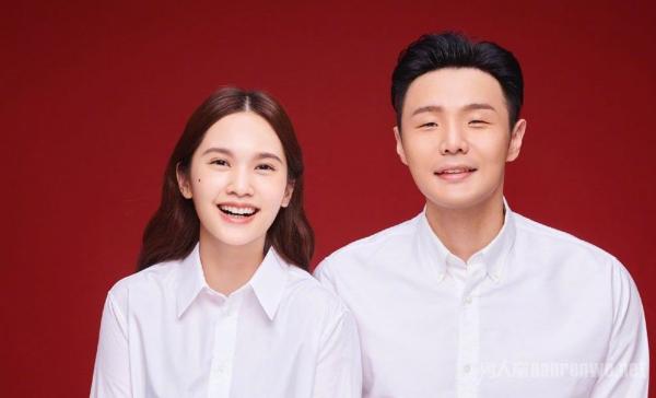 杨丞琳不愿再被叫可爱教主 网友：教主之位是黄晓明的