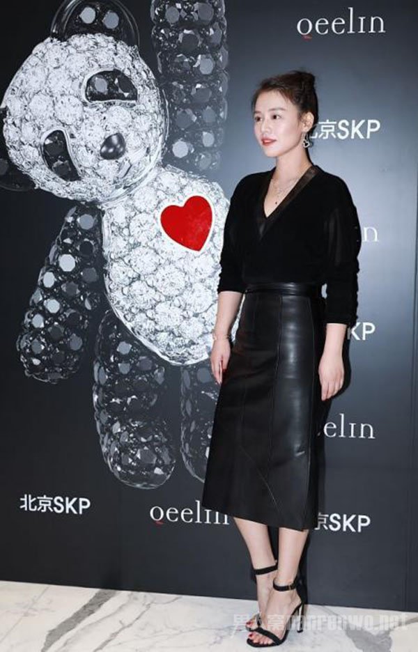 马思纯瘦了 却被质疑双眼皮是割的 网友：拆东墙补西墙