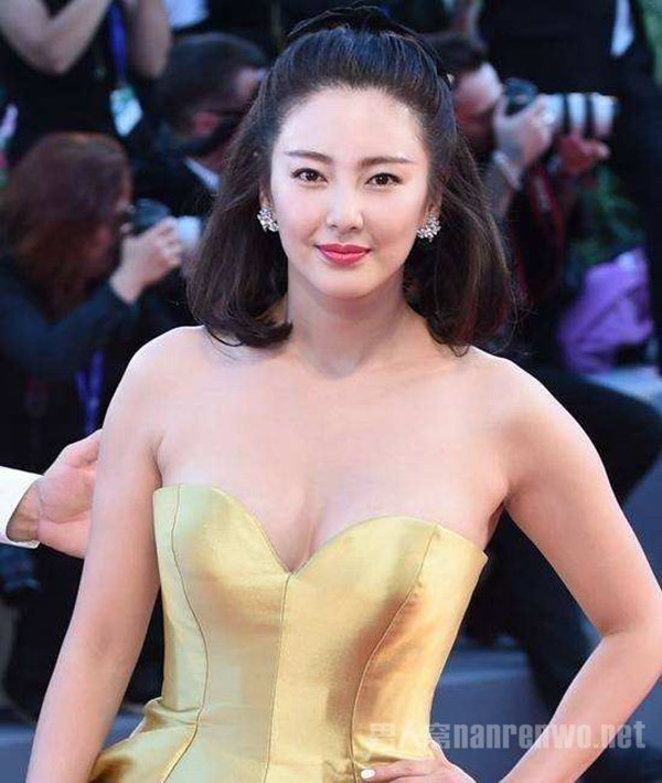 张雨绮关掉滤镜 回应整容过度传闻 网友：不买账