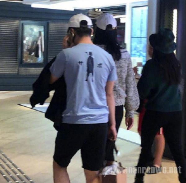 奚梦瑶产后首现身 身材引热议 网友：女人天生爱逛街
