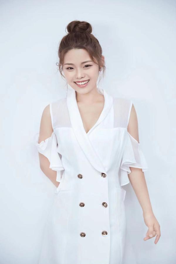 “莫小贝”王莎莎力赞何冰秦俊杰