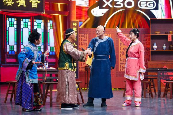 宋丹丹巴图母子“神默契”，赵薇苏有朋“还珠剧组”最全重聚，《王牌对王牌5》今晚首