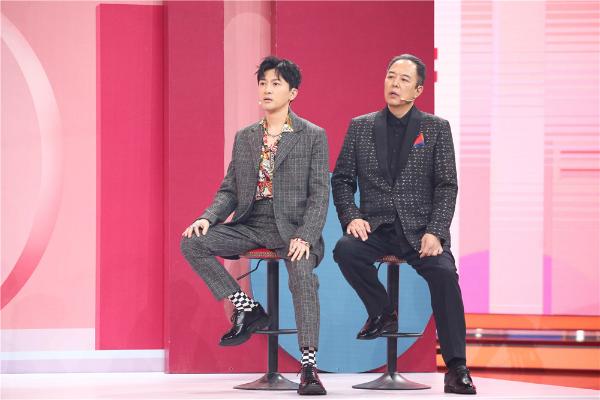 宋丹丹巴图母子“神默契”，赵薇苏有朋“还珠剧组”最全重聚，《王牌对王牌5》今晚首