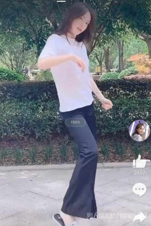 金晨穿拖鞋跳舞 网友：一定是整个小区最靓的姐姐
