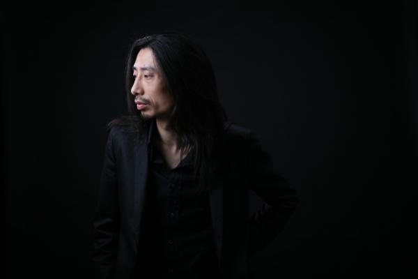 中国摇滚新教父谢天笑“再次来临” 二十周年自选辑震撼上线