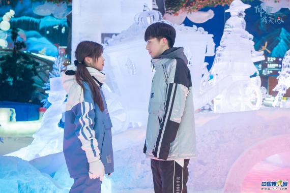 《仲夏满天心》今晚开播“当红流量”许魏洲身陷“契约婚姻”